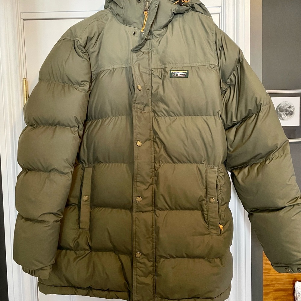 L.L. Bean mens puffer